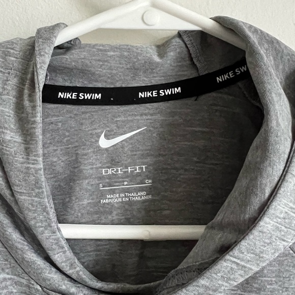 SMALL Nike Heather Long Sleeve Hooded Hydroguard UPF swim pullover grey men’s - Picture 3 of 4